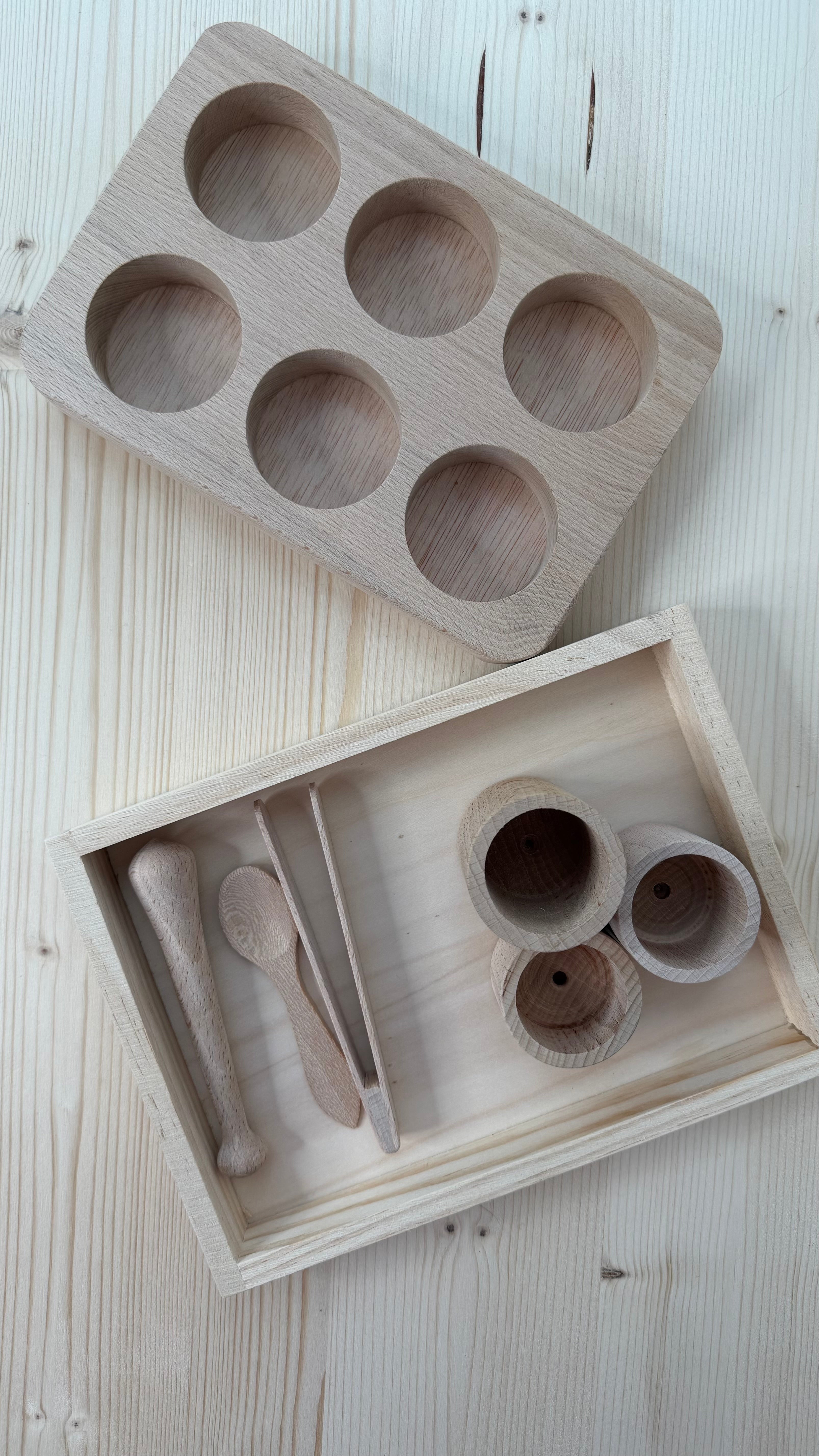 Entdecker-Set aus Holz – Sortieren, Greifen & Experimentieren